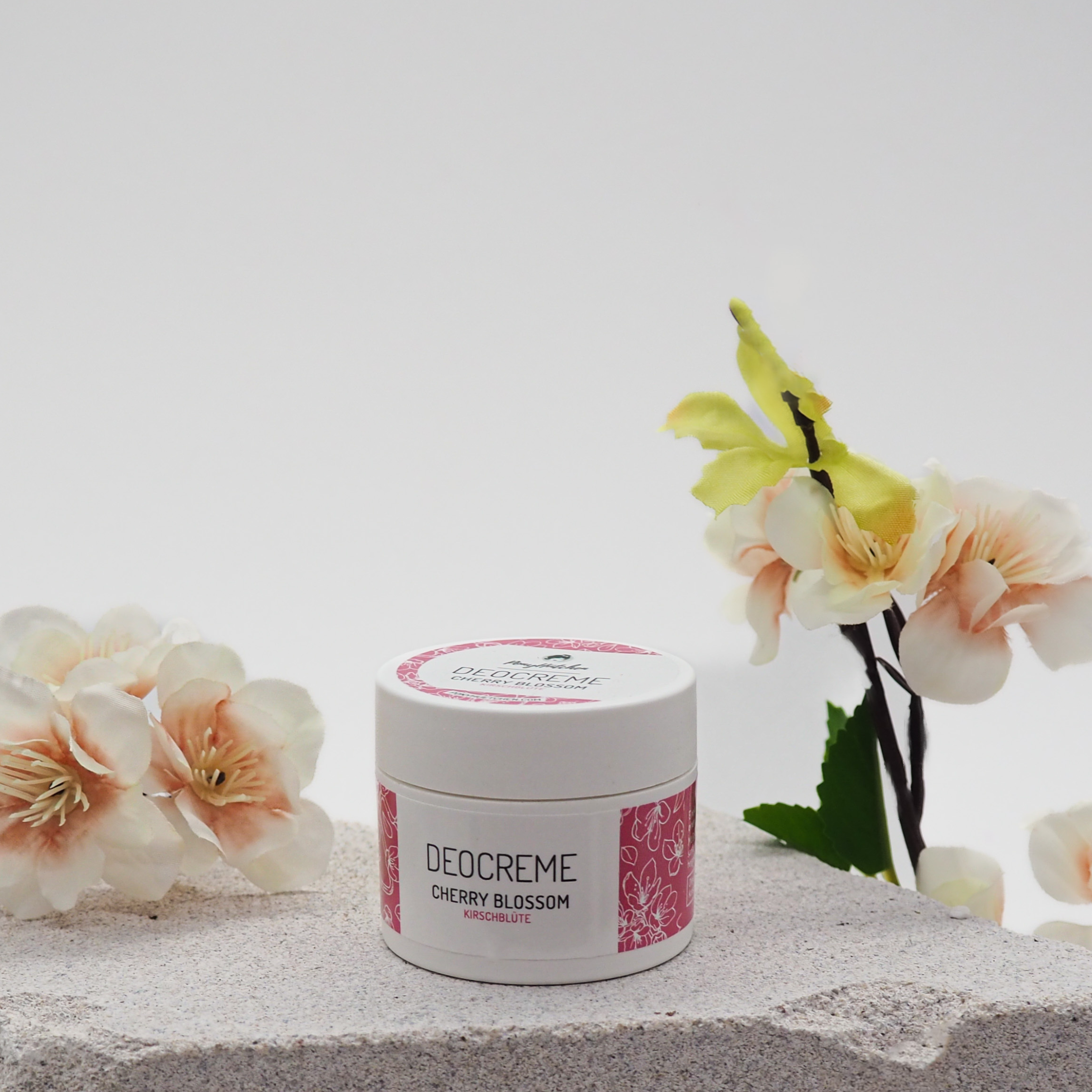 Deocreme Cherry Blossom - Limited Edition